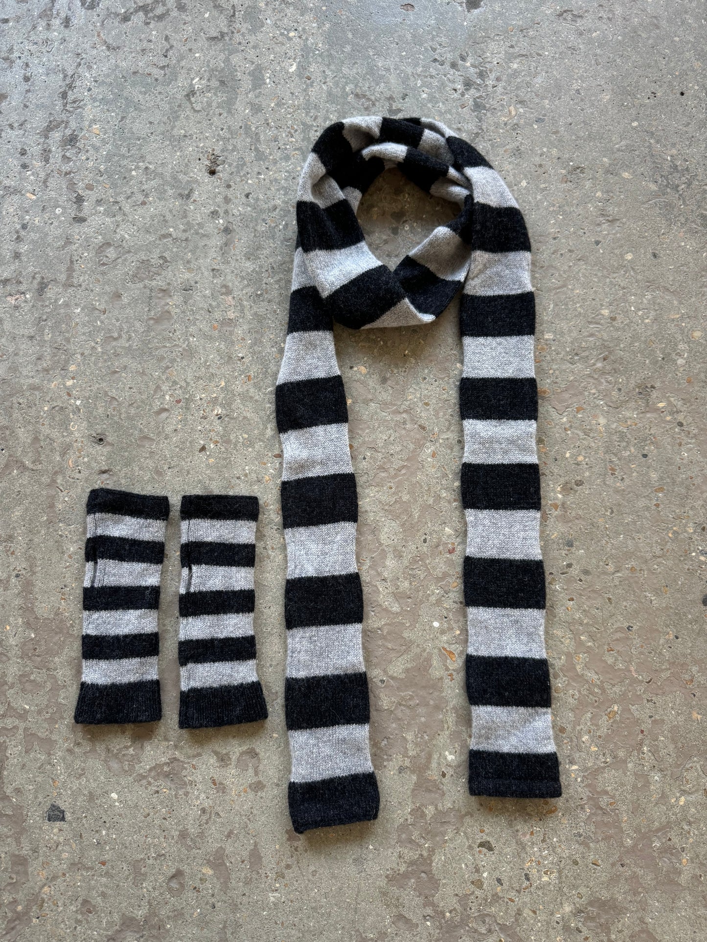 Charcoal & Light Grey Striped Fingerless Gloves