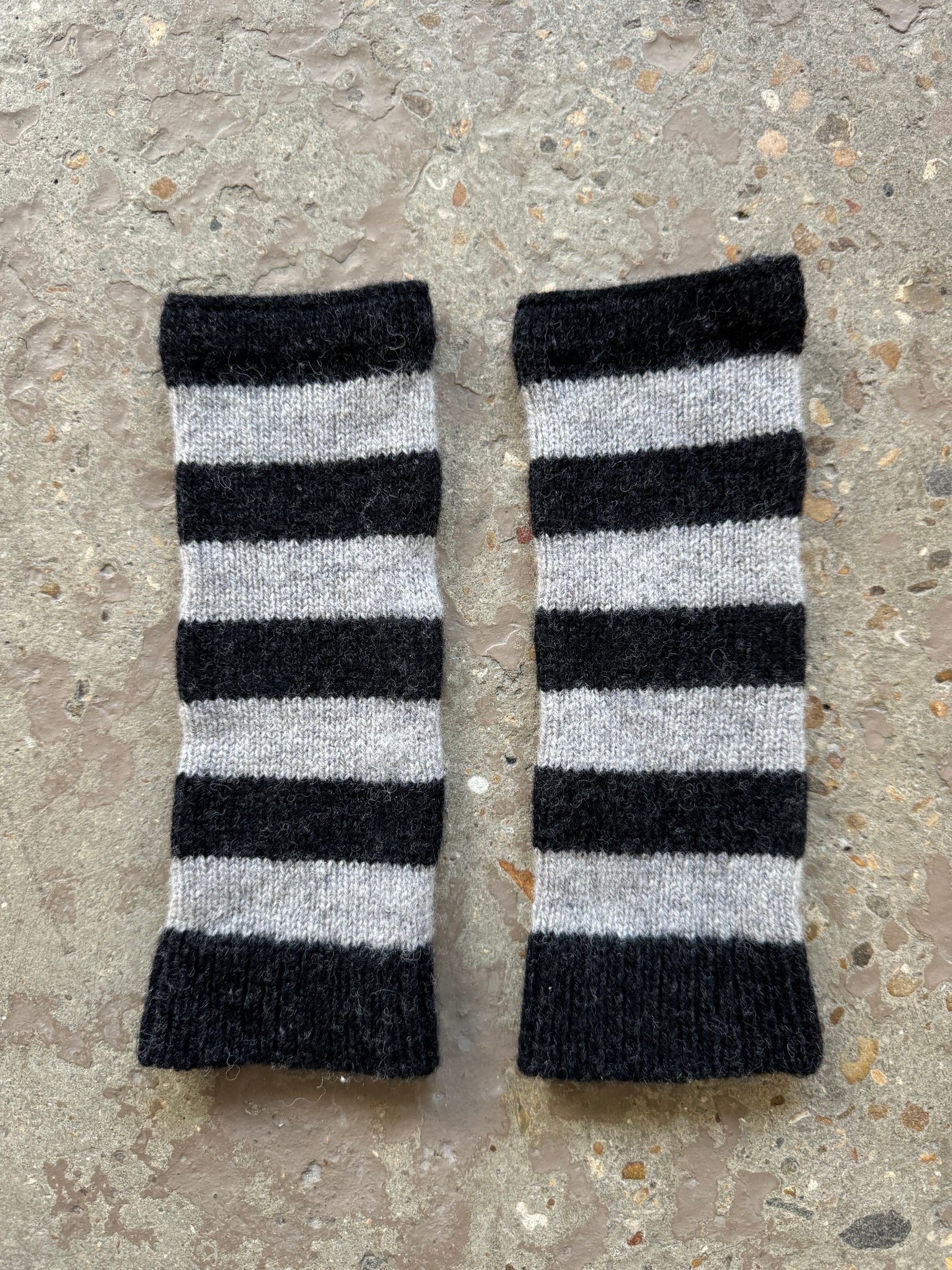 Charcoal & Light Grey Striped Fingerless Gloves