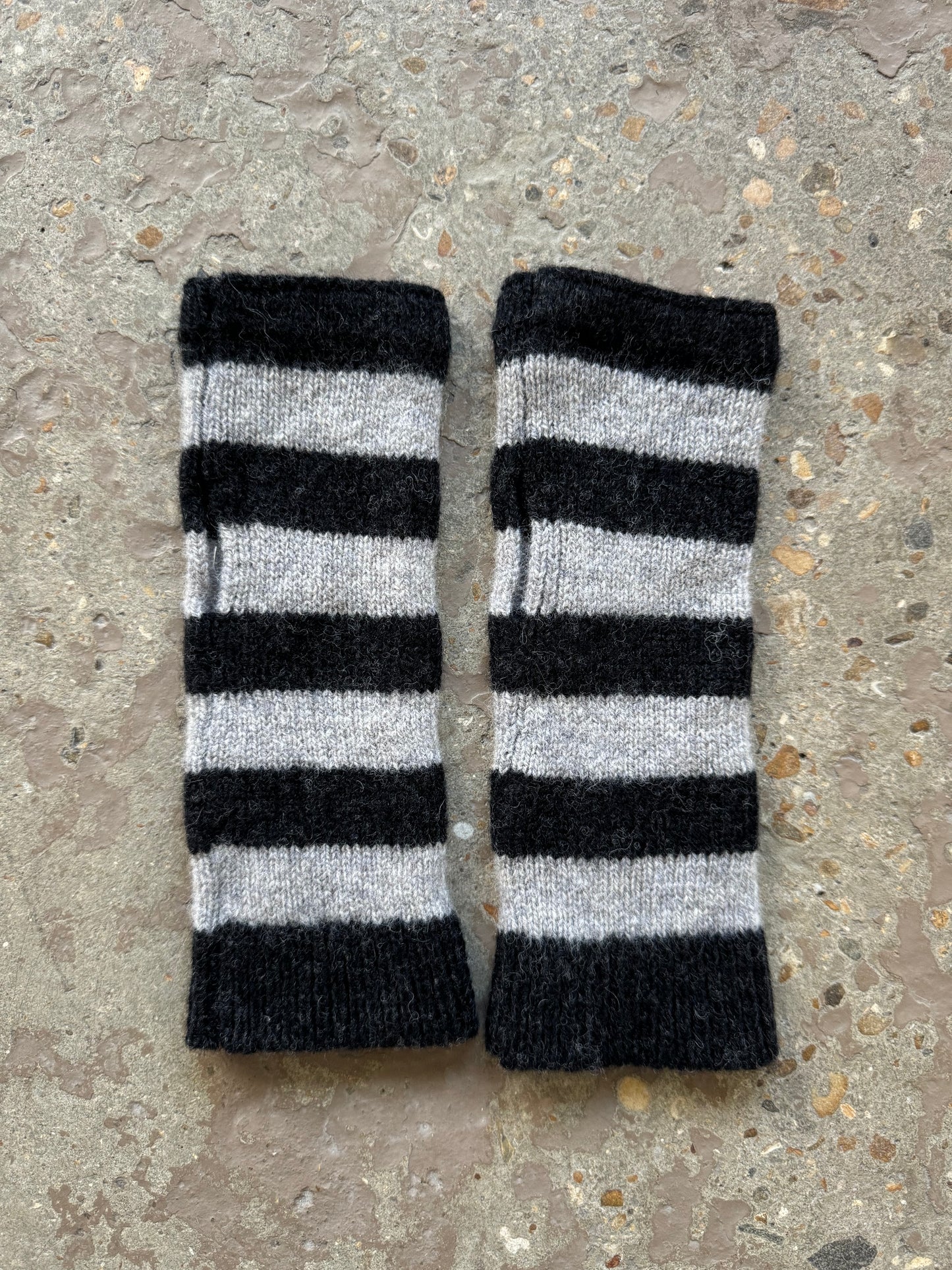 Charcoal & Light Grey Striped Fingerless Gloves
